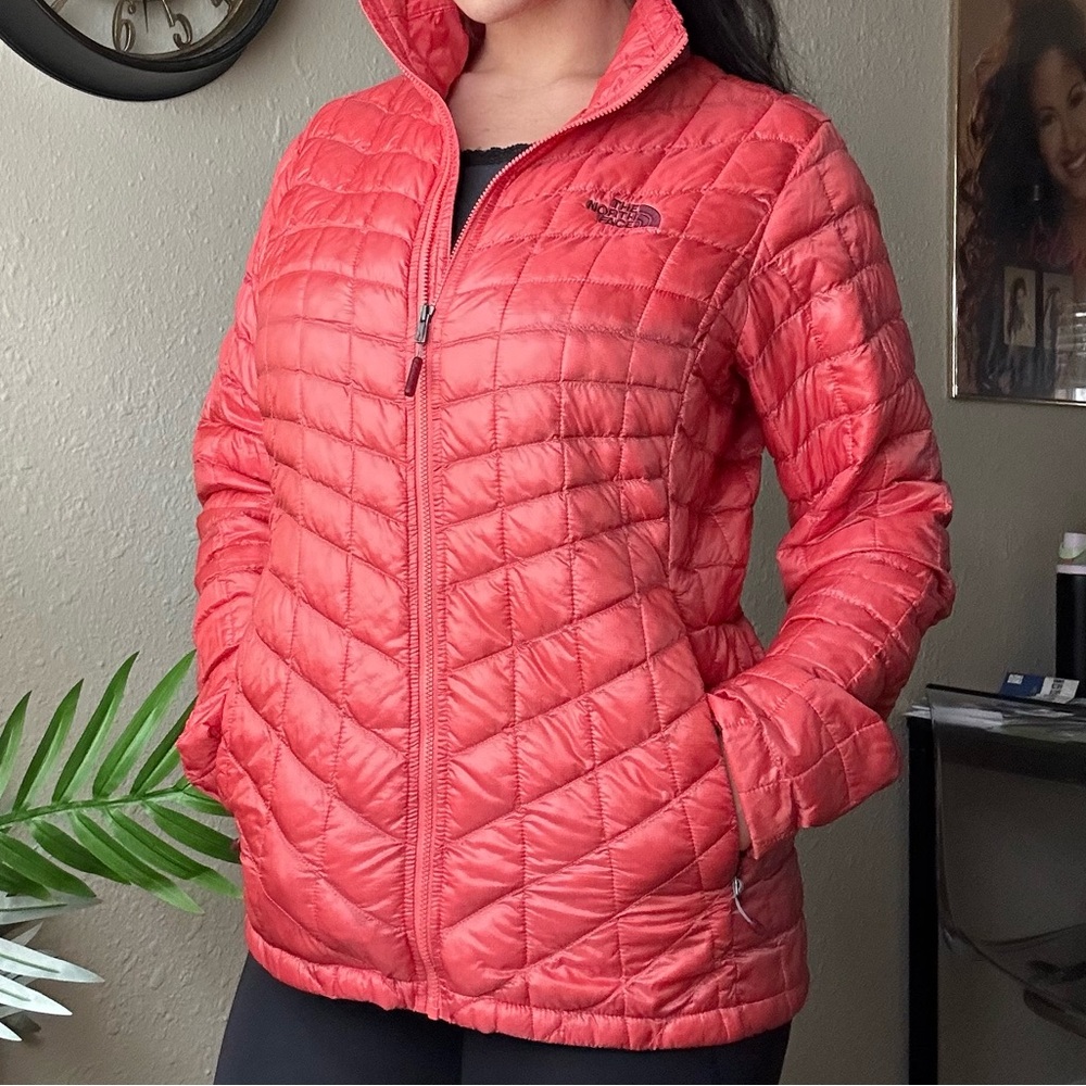 ➠ northface women's thermoball eco full zip jacket
